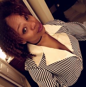 Meet your Posher, Tania